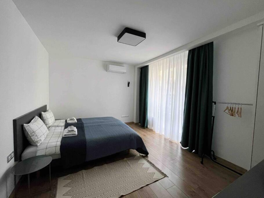 Modern City Center 2 Bedroom Apartment Sofya Dış mekan fotoğraf