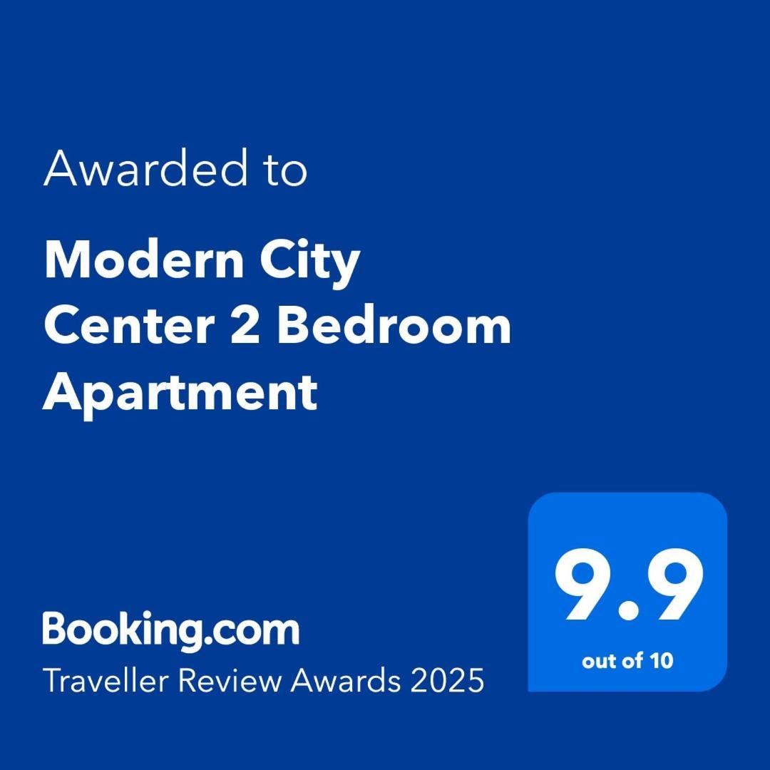 Modern City Center 2 Bedroom Apartment Sofya Dış mekan fotoğraf